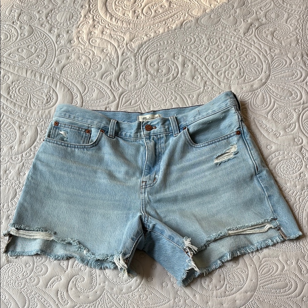 Madewell Blue Jean Shorts Light Wash Distressed